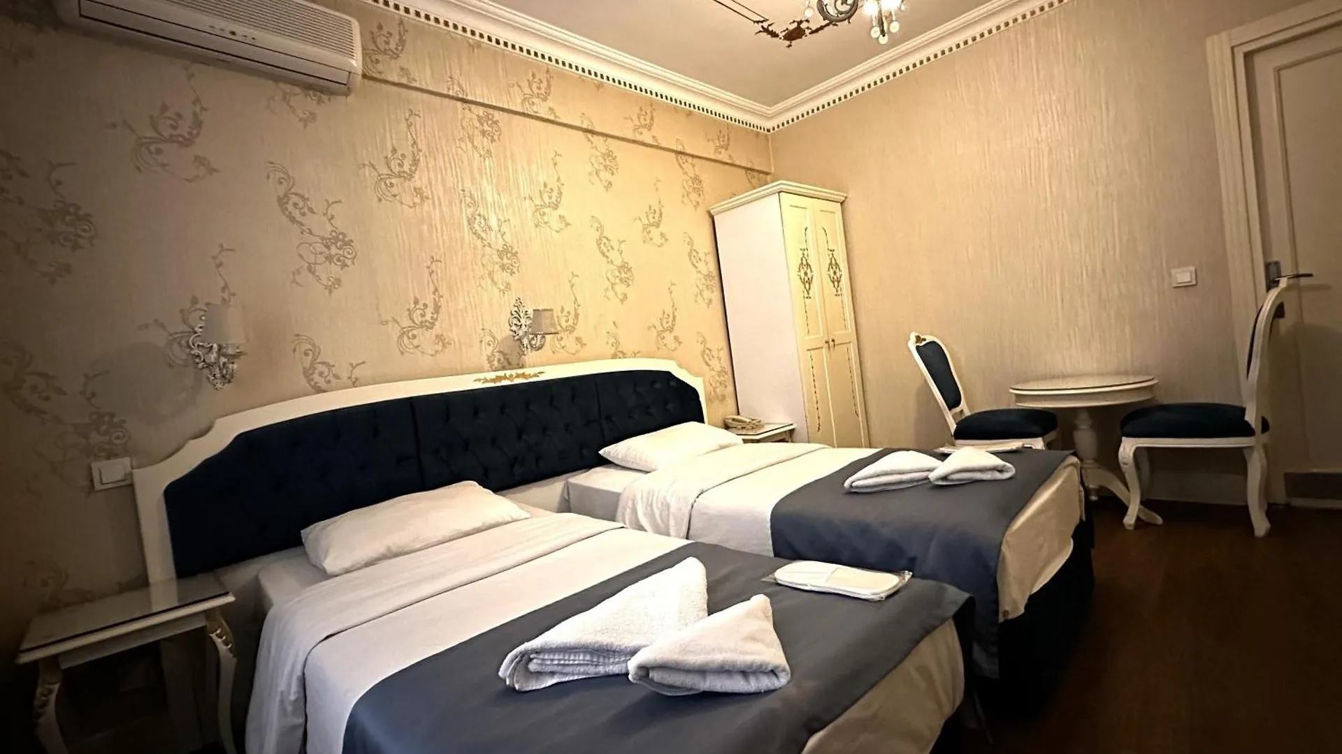 Taxim Alyon Hotel Istanbul City Center